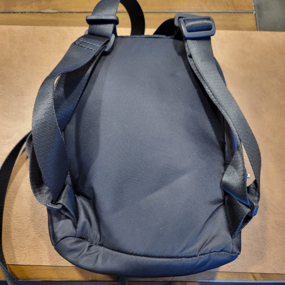 Lululemon Athletica City Adventurer Backpack Micro - Black - Picture 5 of 11